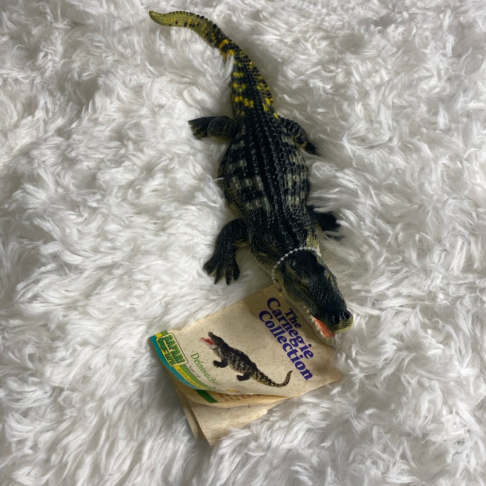 The Carnegie Collection Alligator